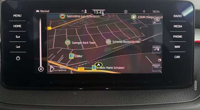 Skoda Fabia 1.5TSI DSG  LED CARPLAY LENK-SITZHEIZUNG
