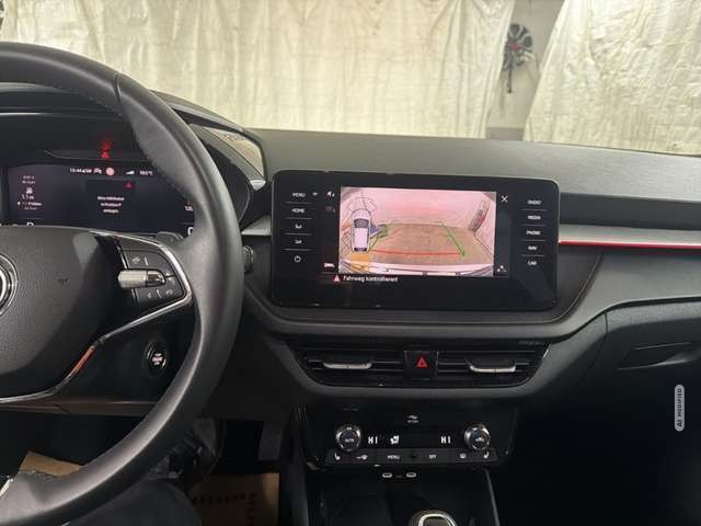 Skoda Fabia 1.5TSI DSG  LED CARPLAY LENK-SITZHEIZUNG