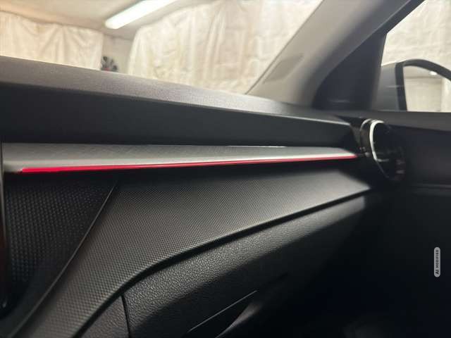 Skoda Fabia 1.5TSI DSG  LED CARPLAY LENK-SITZHEIZUNG