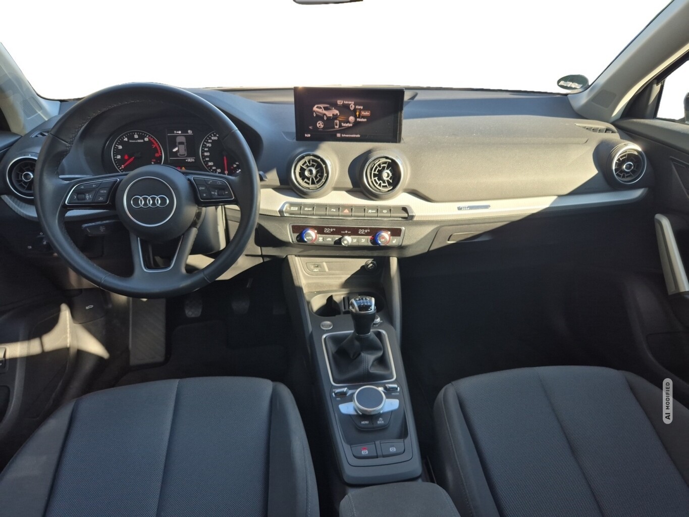 Audi Q2 35 1.5 TFSI basis LED KlimaKomfortP Kam PDC