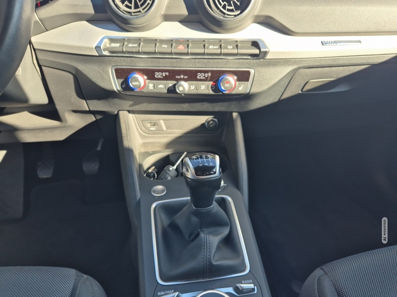 Audi Q2 35 1.5 TFSI basis LED KlimaKomfortP Kam PDC