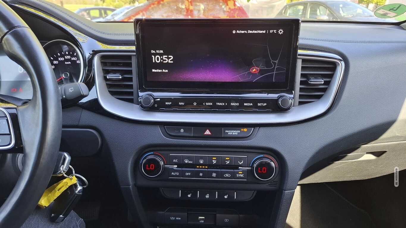 Kia cee'd / Ceed Ceed SW 1.5 T-GDI 160 DCT Vision LED Nav Kam PDC