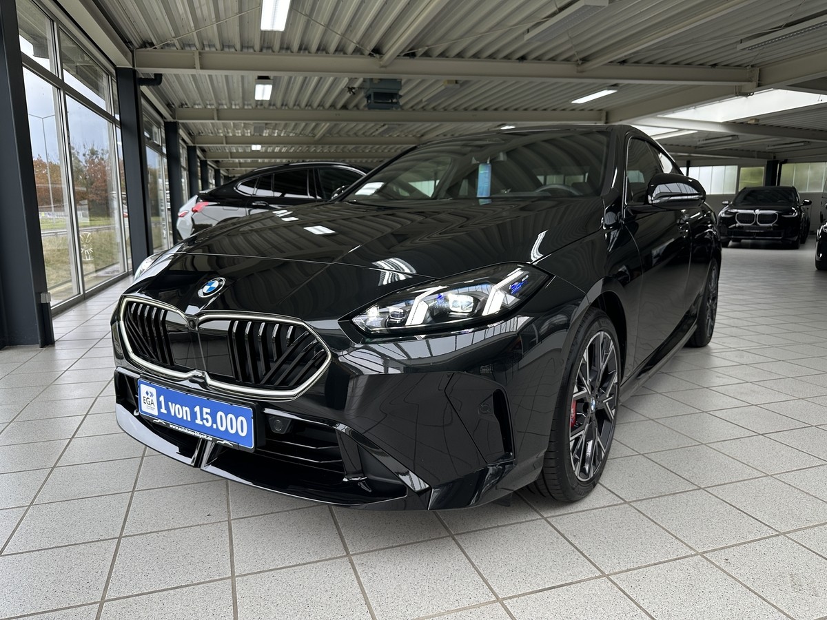 BMW 220 Gran CoupéM Sport pro Iconic Glow Navi. LED 360° Kamera