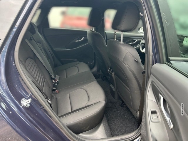 Hyundai i30 Advantage Navi Digitales Cockpit LED Apple CarPlay Android Auto Mehrzonenkli