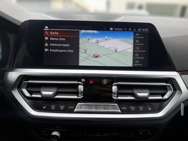 BMW 318 i Sport Line Touring +NAVI+KLIMA+PDC+UVM+