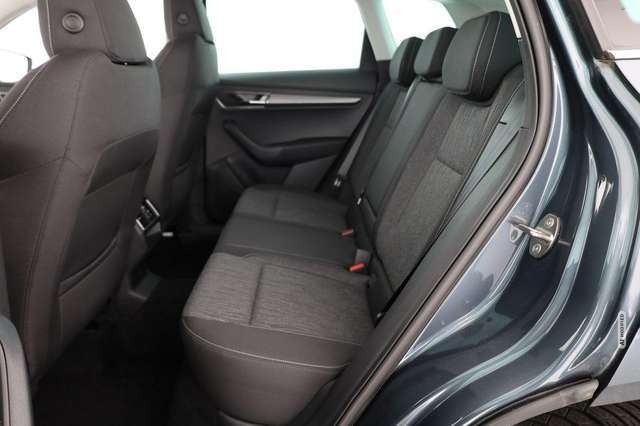 Skoda Karoq 1.5 TSI DSG Style, LED, Navi, Kamera, ACC, AppConn