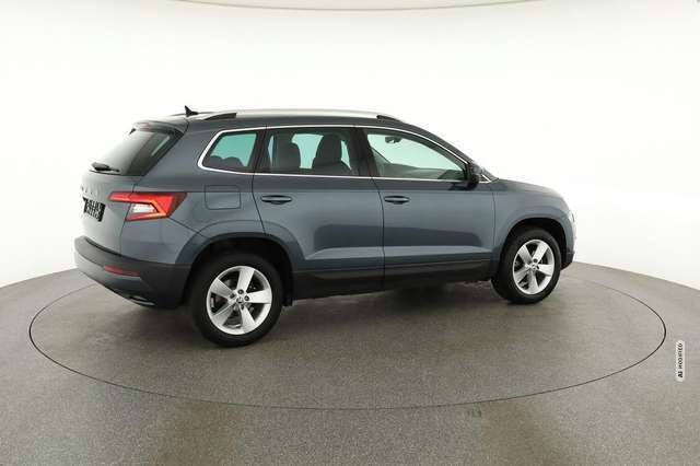 Skoda Karoq 1.5 TSI DSG Style, LED, Navi, Kamera, ACC, AppConn
