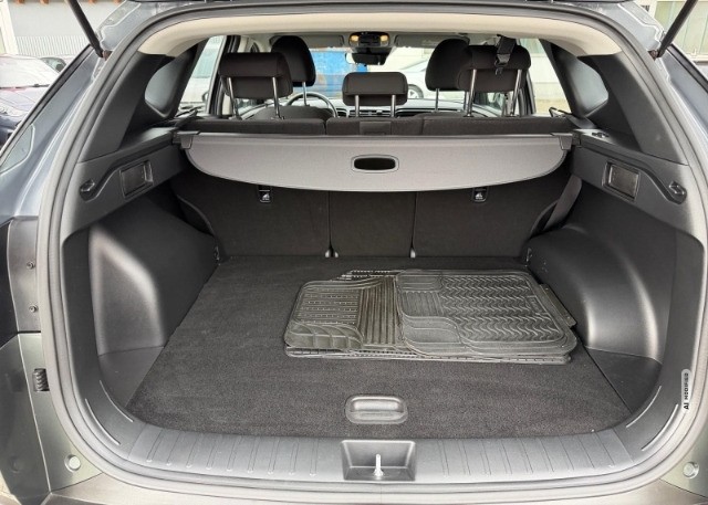 Hyundai Tucson Select 2WD 1.6 T-GDI 48V +KLIMA+NAVI+LED+UVM+