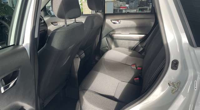 Suzuki Vitara 1.4 Comfort Facelift Navi LED Kamera ACC SitzHZG K