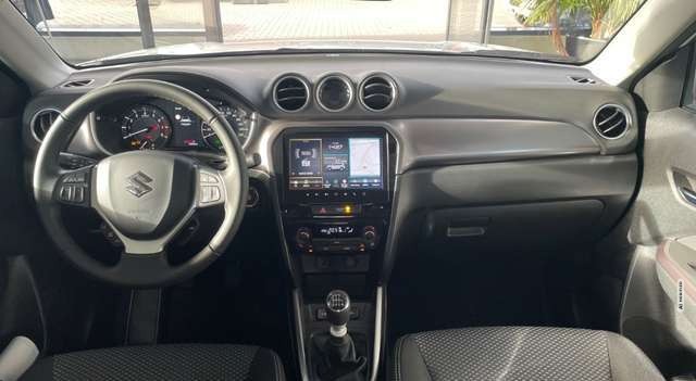Suzuki Vitara 1.4 Comfort Facelift Navi LED Kamera ACC SitzHZG K