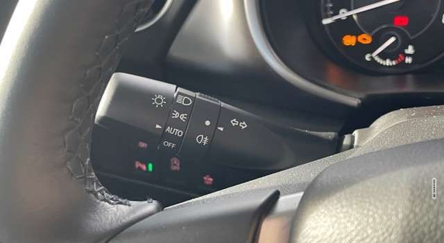 Suzuki Vitara 1.4 Comfort Facelift Navi LED Kamera ACC SitzHZG K