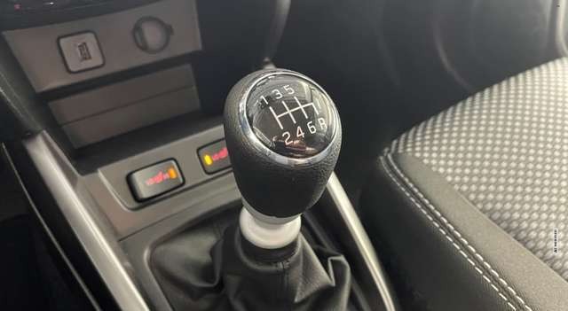 Suzuki Vitara 1.4 Comfort Facelift Navi LED Kamera ACC SitzHZG K