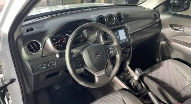 Suzuki Vitara 1.4 Comfort Facelift Navi LED Kamera ACC SitzHZG K