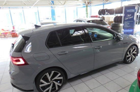 Volkswagen Golf VIII 1.5 eTSI R-Line (EURO 6d) AHZV+Matrix