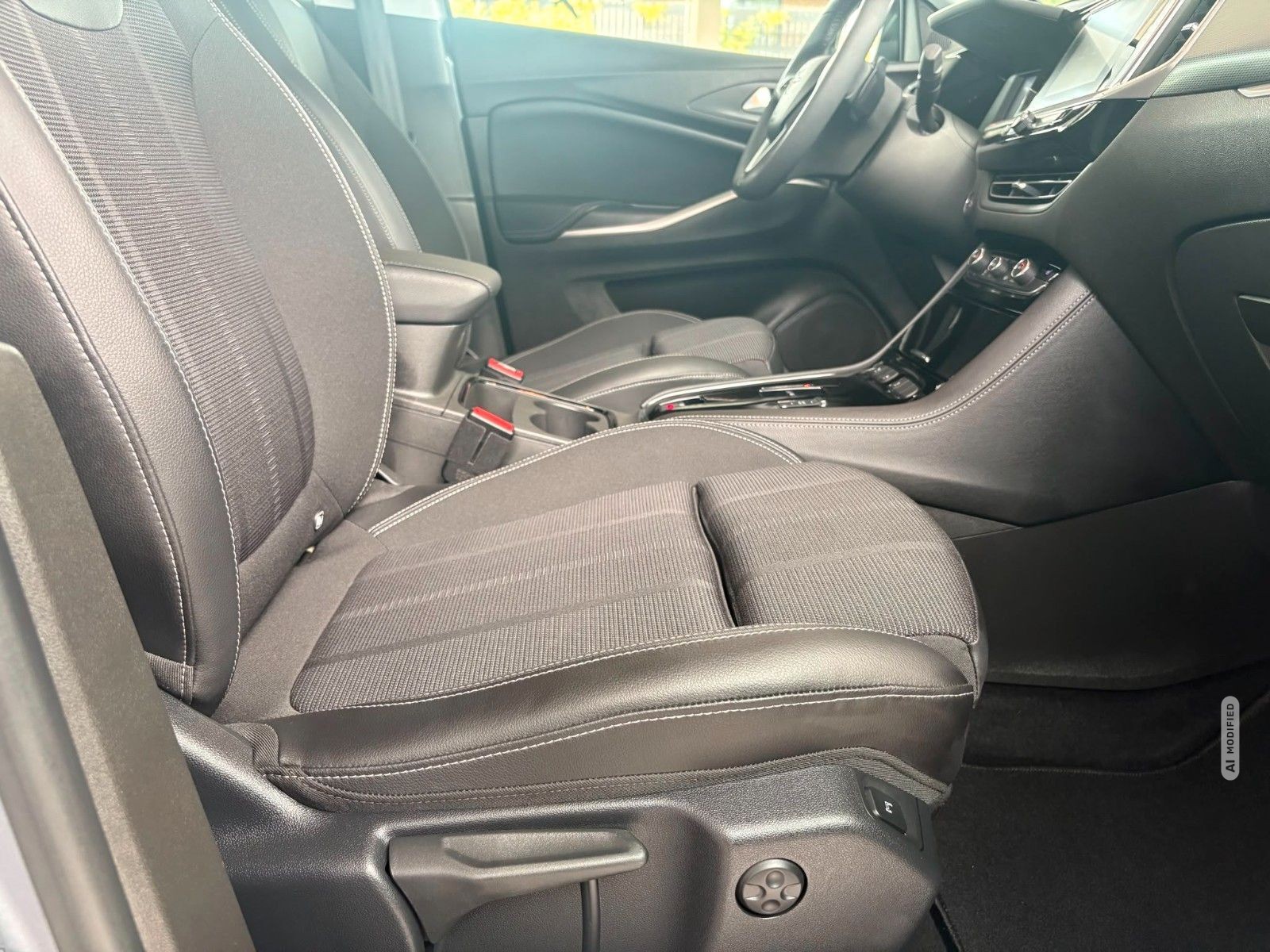 Opel Grandland X Grandland Enjoy 1.2 96KW (130 PS) Automatik,SHZ,