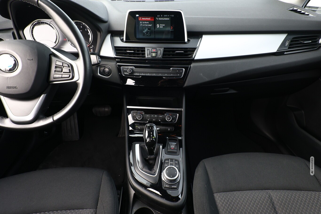 BMW 220 i Gran Tourer Advantage Nav PDC SHZ Kam LM17Z