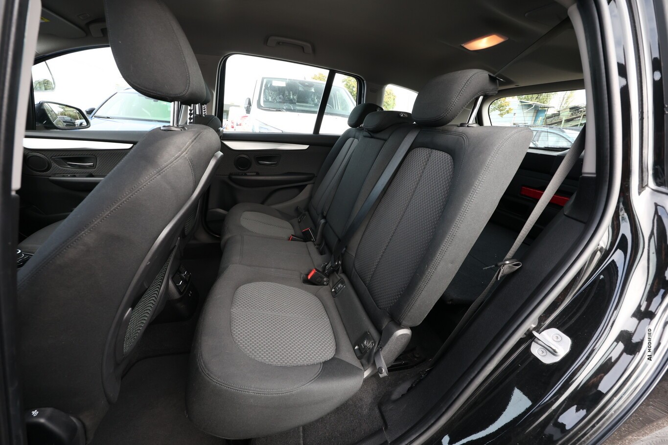 BMW 220 i Gran Tourer Advantage Nav PDC SHZ Kam LM17Z