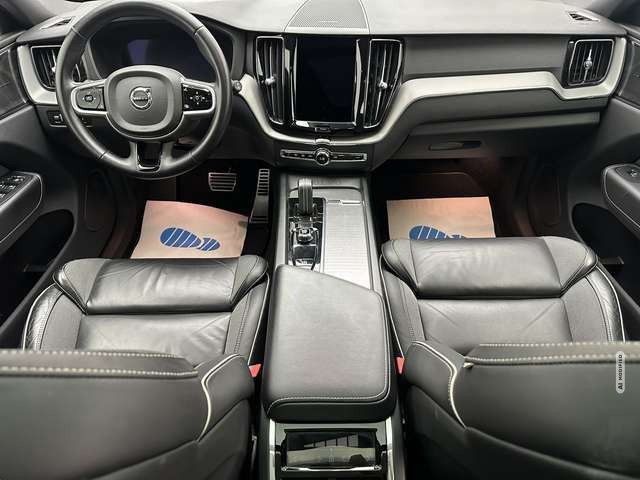 Volvo XC60 R Design 2WD 