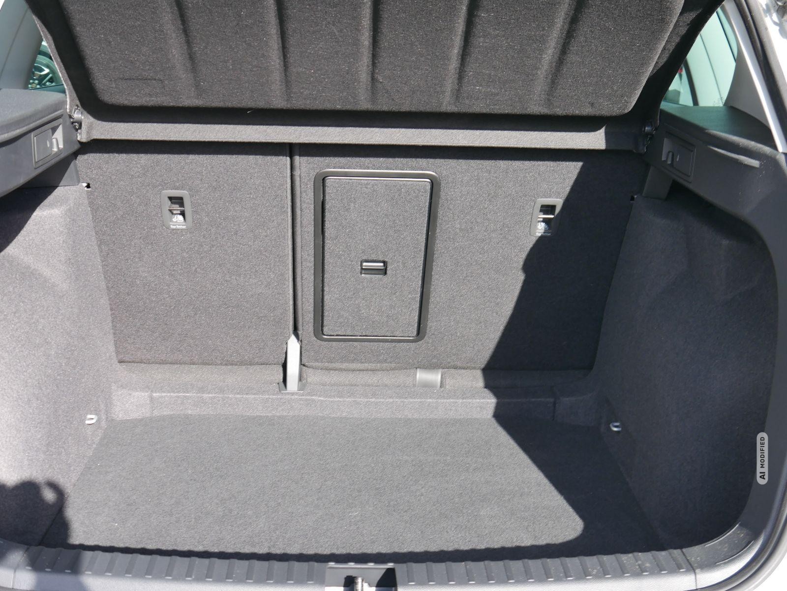 Seat Ateca 1.5 TSI ACT DSG OPF Style*ACC*PDC-KAMERA*LED*SHZ*SMARTLINK*TEMPOMAT*KLIMA*