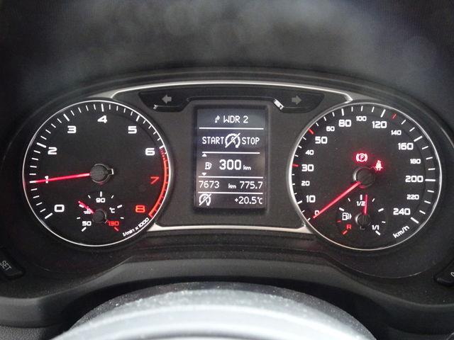 Audi A1 1.0 TFSI SPORTBACK ADMIRED S-LINE XENON  PDC
